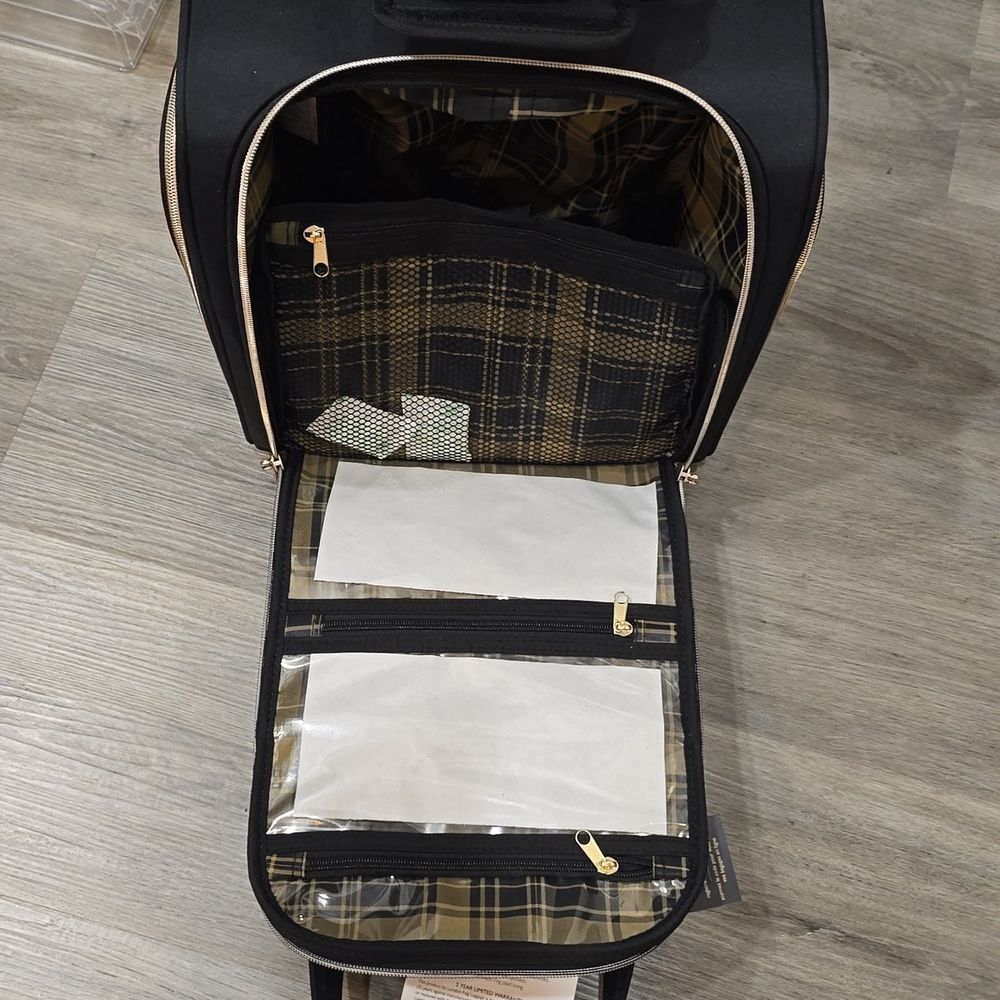 London Fog 14" Vertical Underseat Bag- Black - Picture 8 of 11